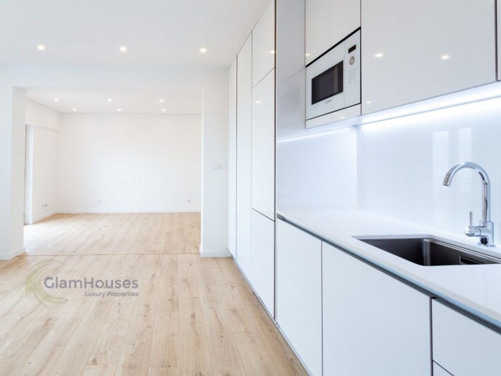Luxury Apartment for sale in Loures, 420 000 €, Photo 2