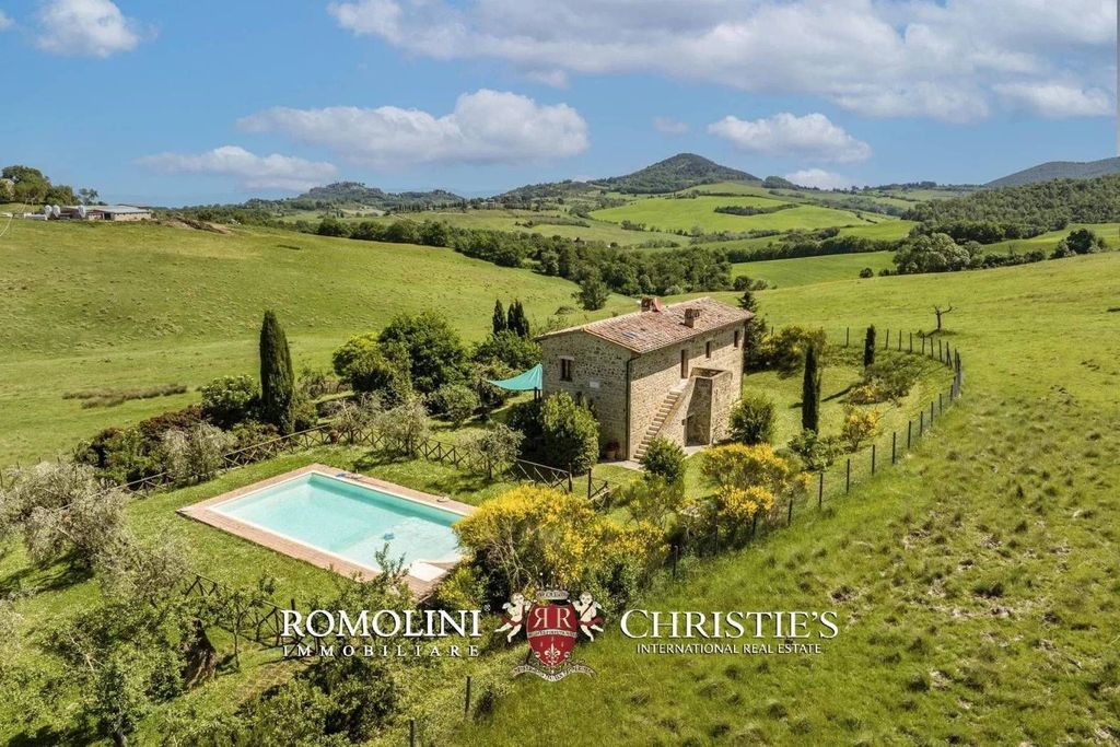 Luxury House for sale in Pienza, 1 500 000 €, Photo 1