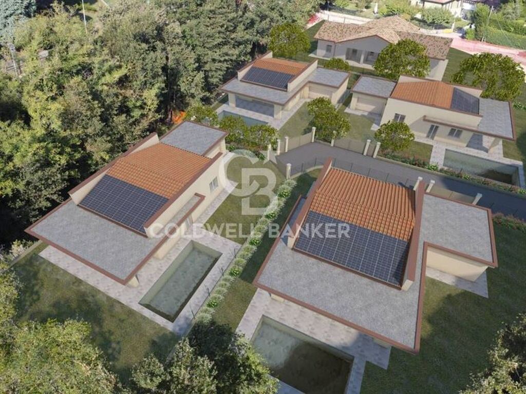 Maison de luxe à vendre à Soiano, 650 000 €, Photo 1