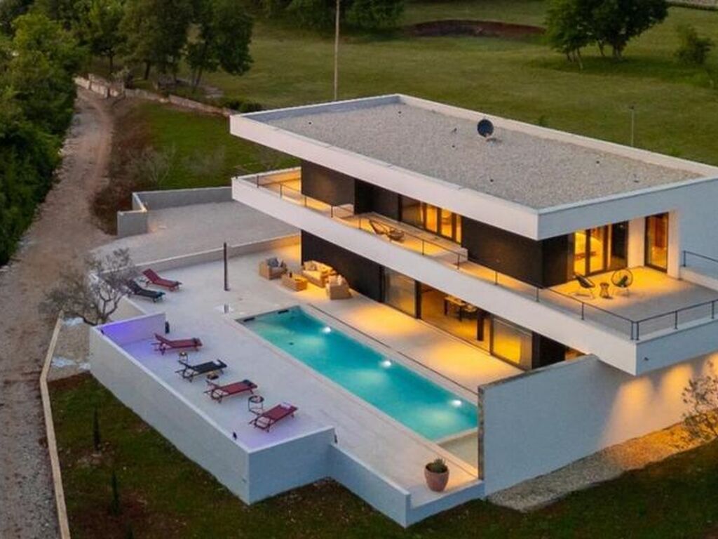Maison de luxe à vendre à Grožnjan, 1 670 000 €, Photo 2