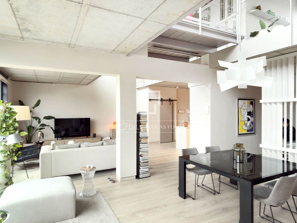 Luxury Apartment for sale in Alcobendas, 950 000 €, Photo 2