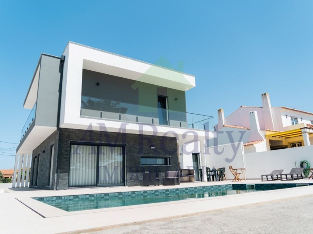 Maison de luxe à vendre à Peniche, 579 000 €, Photo 1