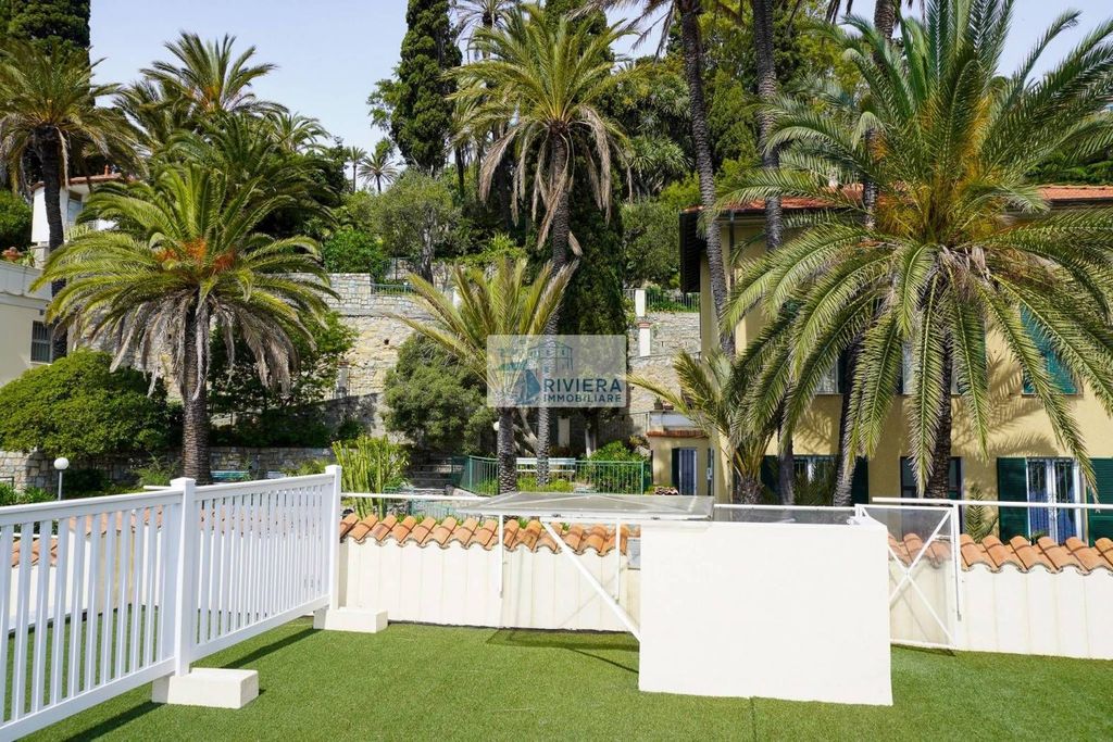 Luxury Apartment for sale in Bordighera, 780 000 €, Photo 4