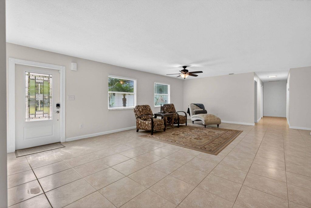 Luxury House for sale in Jupiter, 840 851 €, Photo 4