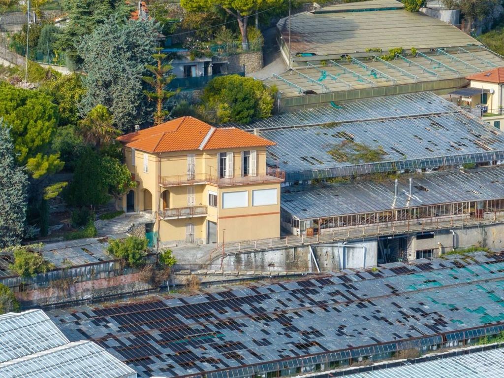 Maison de luxe à vendre à San Remo, 500 000 €, Photo 1