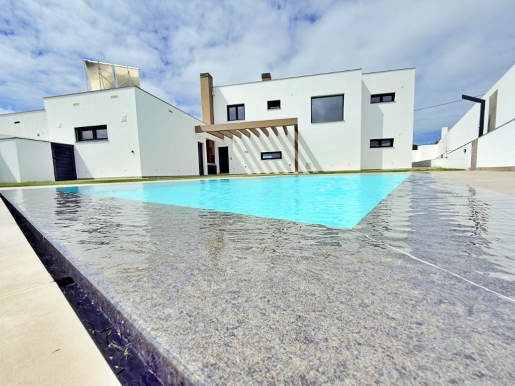 Maison de luxe à vendre à Torres Vedras, 780 000 €, Photo 1