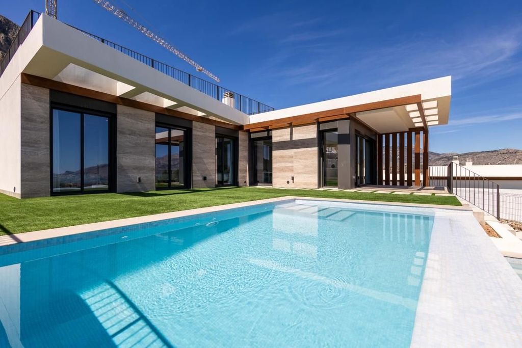 Maison de luxe à vendre à La Nucia, 514 400 €, Photo 1