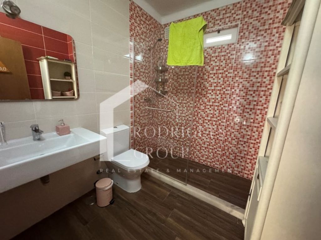 Luxury House for sale in Portimão, 595 000 €, Photo 4