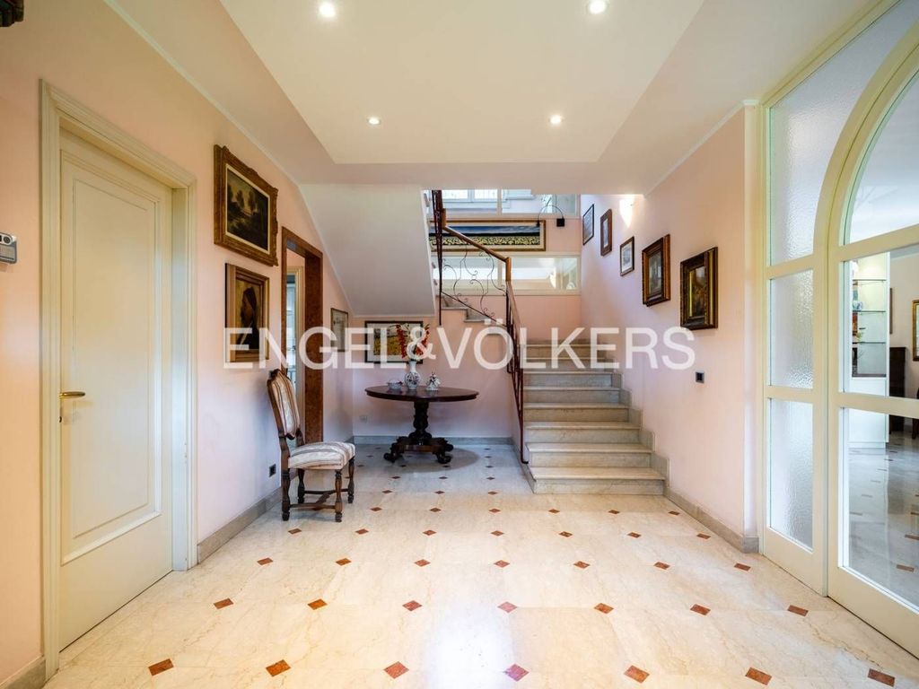 Luxury House for sale in Massa, 2 400 000 €, Photo 5