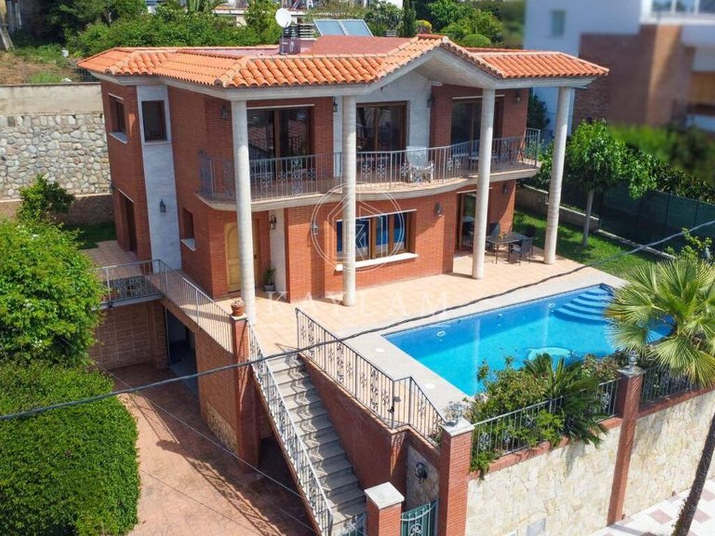 Maison de luxe à vendre à Platja d'Aro, 1 120 000 €, Photo 3