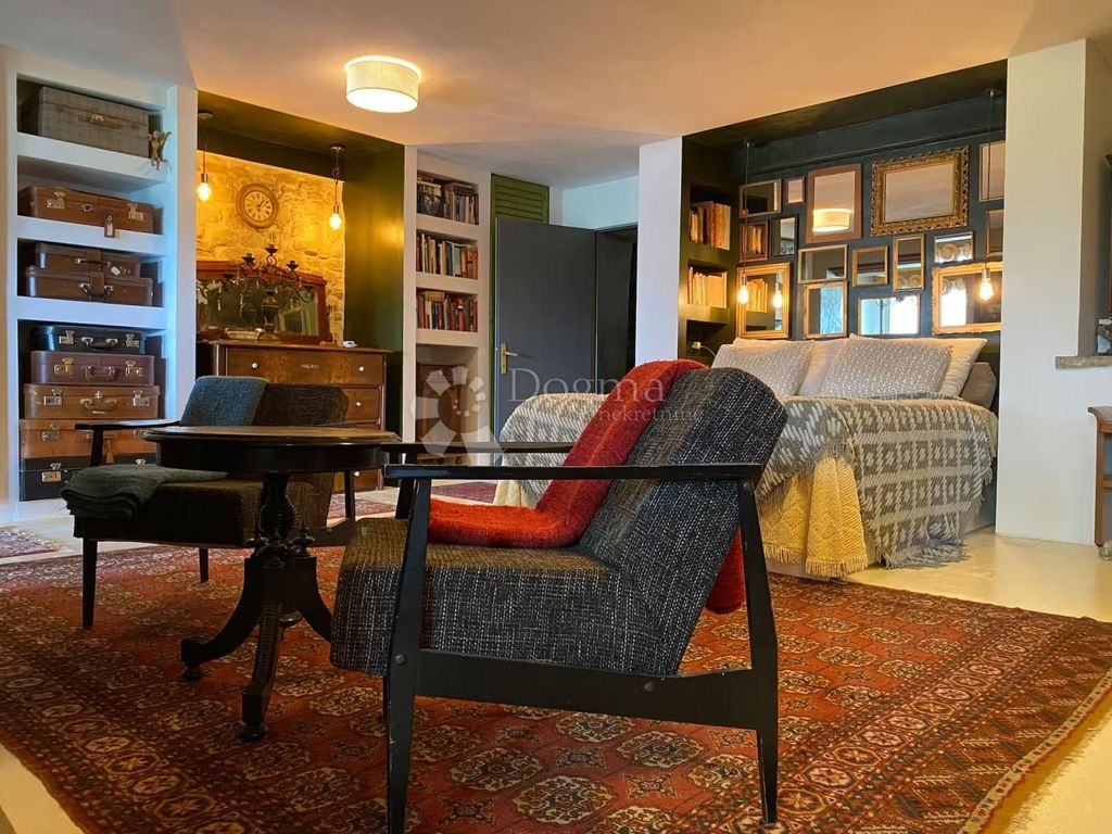 Luxury Apartment for sale in Motovun, 435 000 €, Photo 3