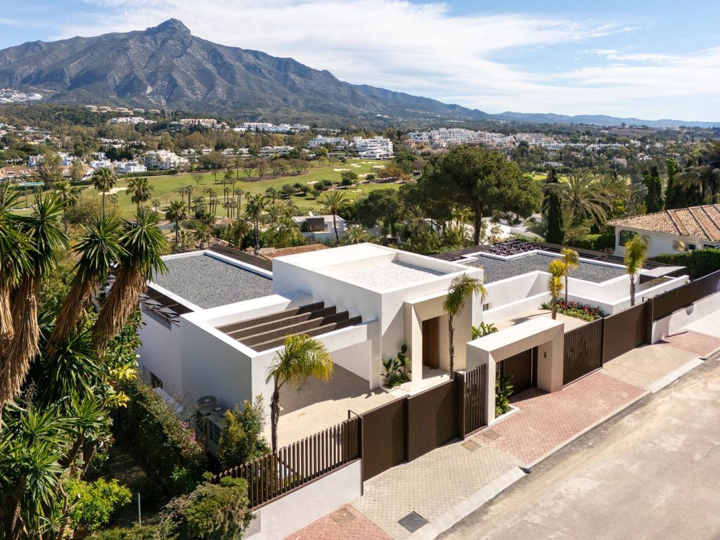 Maison de luxe à vendre à Nueva Andalucia, 11 750 000 €, Photo 1