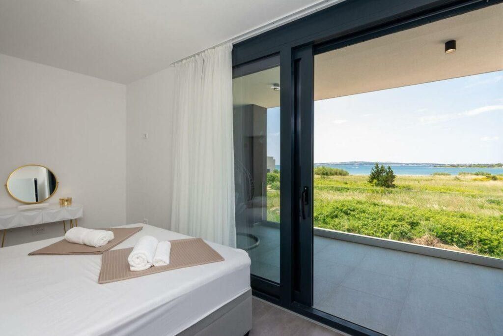 Maison de luxe à vendre à Privlaka, 870 000 €, Photo 2
