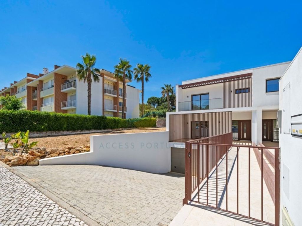 Luxury House for sale in Portimão, 950 000 €, Photo 5