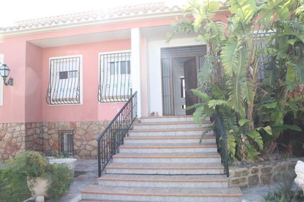 Maison de luxe à vendre à La Nucia, 1 200 000 €, Photo 1