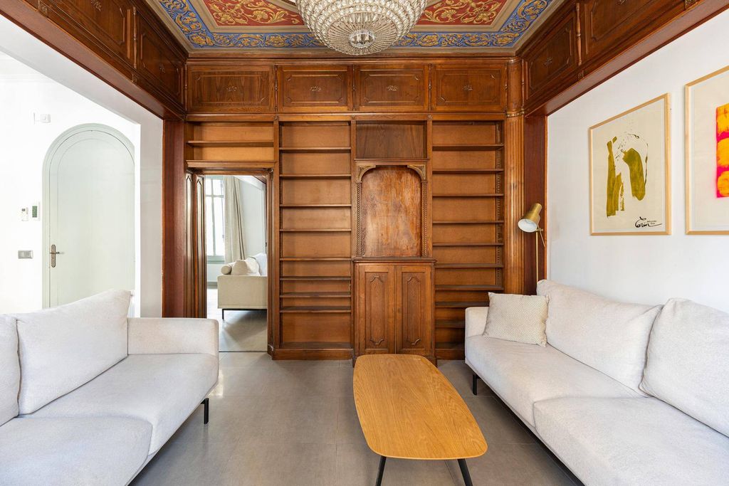 Luxury Apartment for sale in Barcelona, 810 000 €, Photo 6