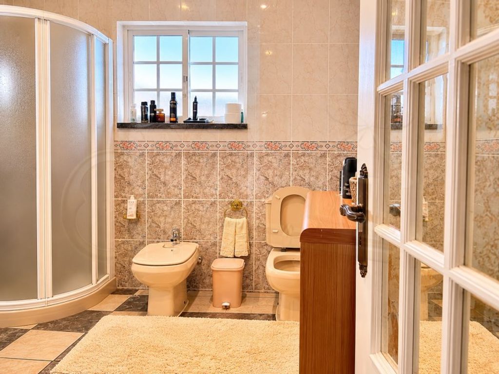 Luxury House for sale in Seixal, 420 000 €, Photo 7