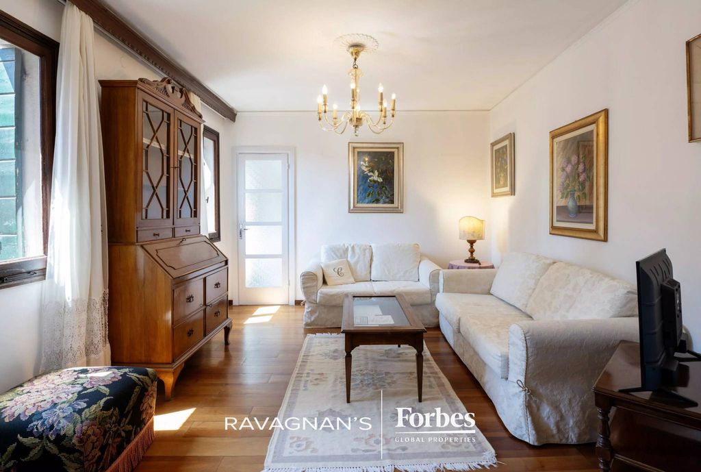 Luxury Apartment for sale in Venice, 510 000 €, Photo 1