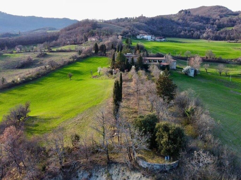 Luxury House for sale in Bobbio, 1 450 000 €, Photo 2