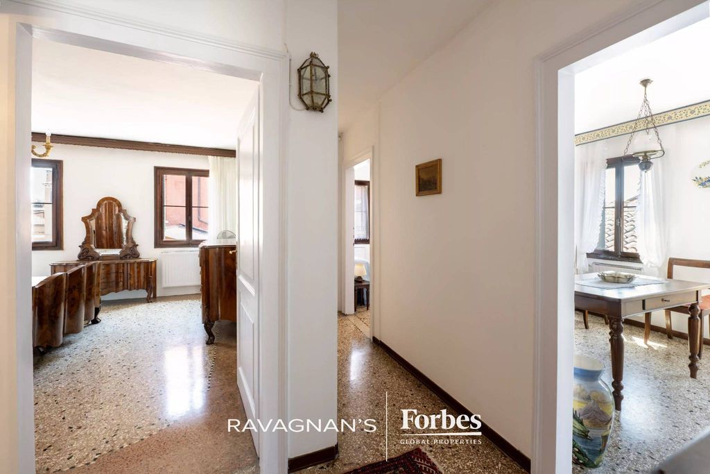 Luxury Apartment for sale in Venice, 510 000 €, Photo 5