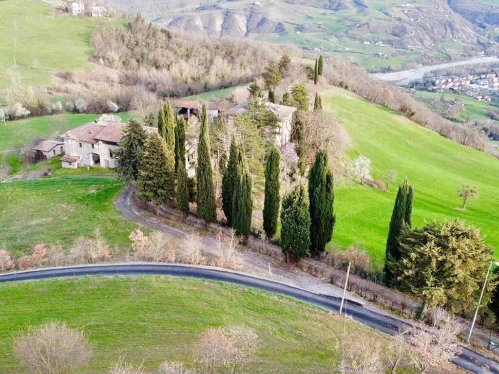 Luxury House for sale in Bobbio, 1 450 000 €, Photo 6