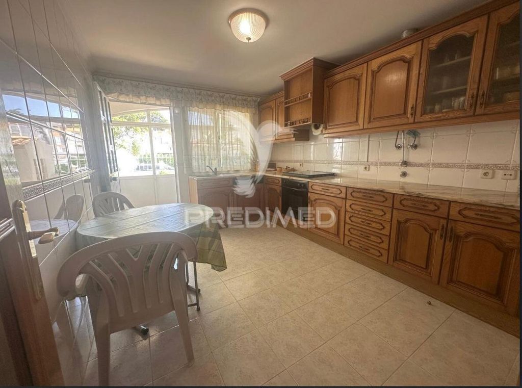 Luxury House for sale in Portimão, 615 000 €, Photo 3