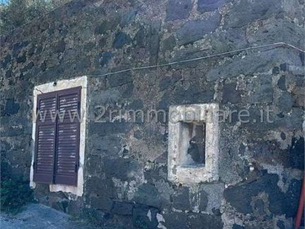 Luxury House for sale in Pantelleria, 490 000 €, Photo 1