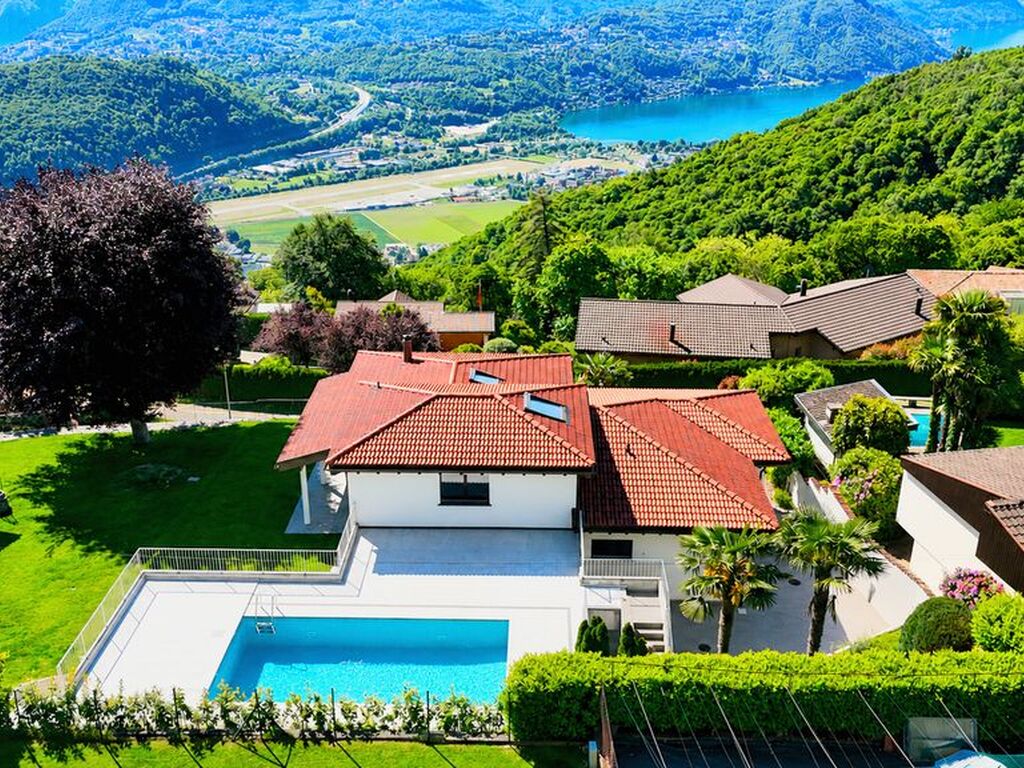 Maison de luxe à vendre à Cademario, 3 495 617 €, Photo 1