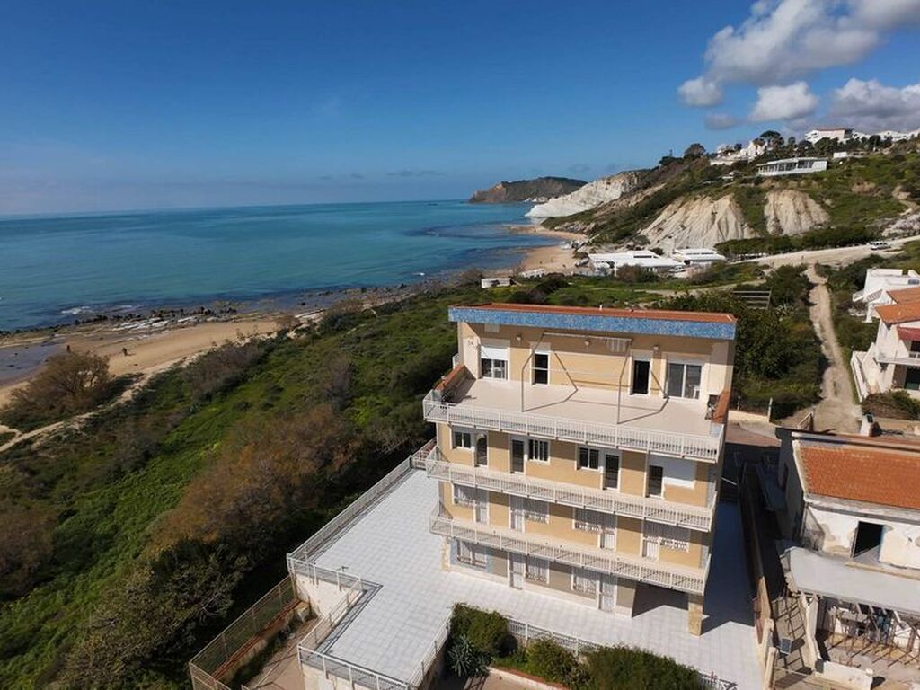 Luxury House for sale in Realmonte, 2 500 000 €, Photo 2