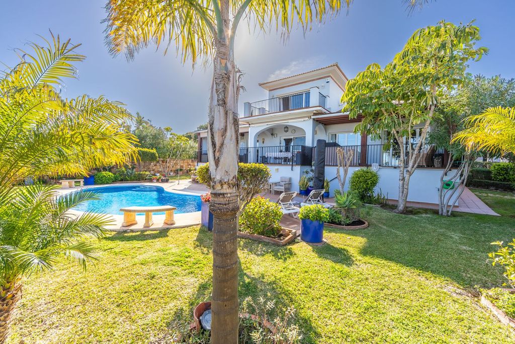 Maison de luxe à vendre à Manilva, 845 000 €, Photo 4