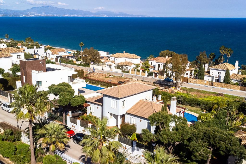 Maison de luxe à vendre à Manilva, 845 000 €, Photo 6