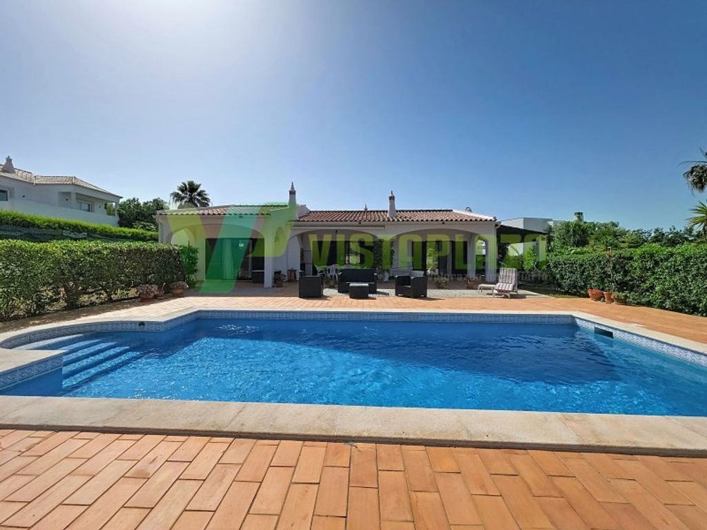 Luxury House for sale in Portimão, 665 000 €, Photo 2