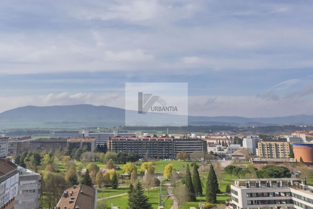 Appartement de luxe à vendre à Pamplona, 650 000 €, Photo 2