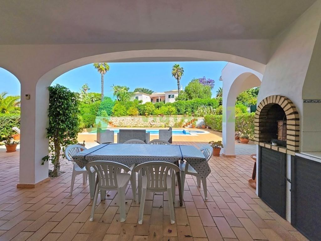 Luxury House for sale in Portimão, 665 000 €, Photo 3