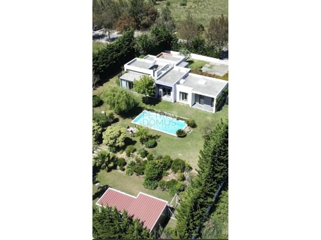Luxury House for sale in Sintra, 1 200 000 €, Photo 1