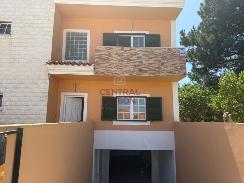 Maison de luxe à vendre à Setúbal, 575 000 €, Photo 1