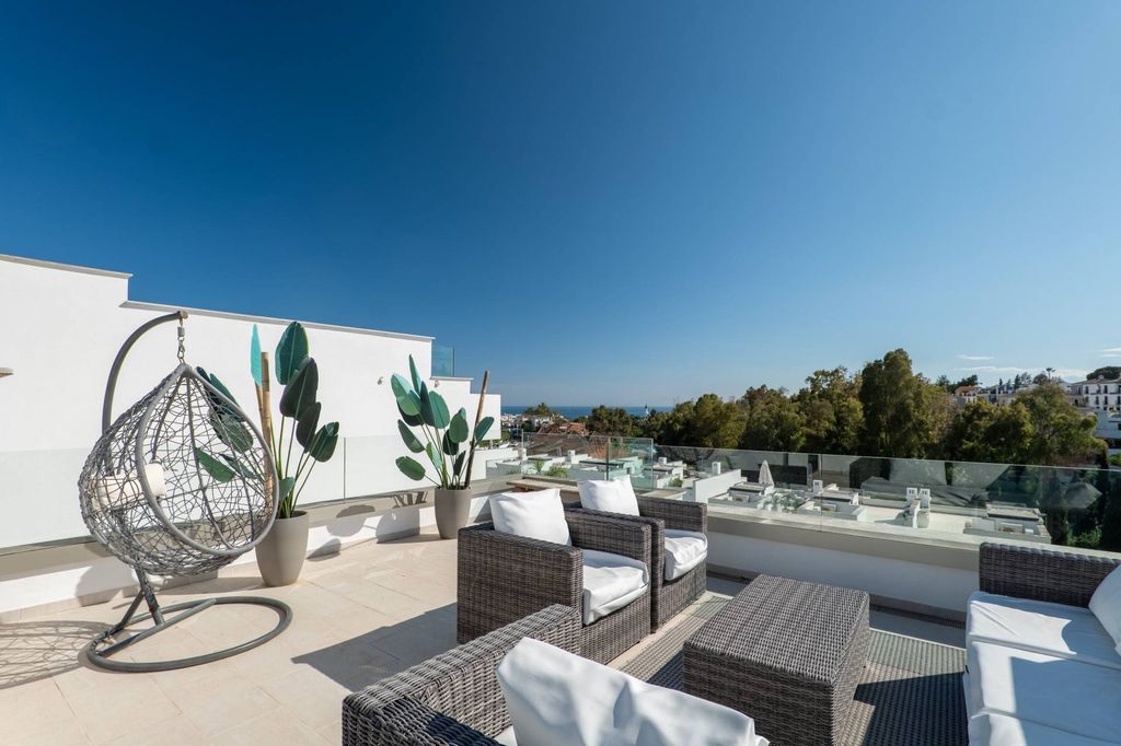 Maison de luxe à vendre à Marbella, 1 985 000 €, Photo 1