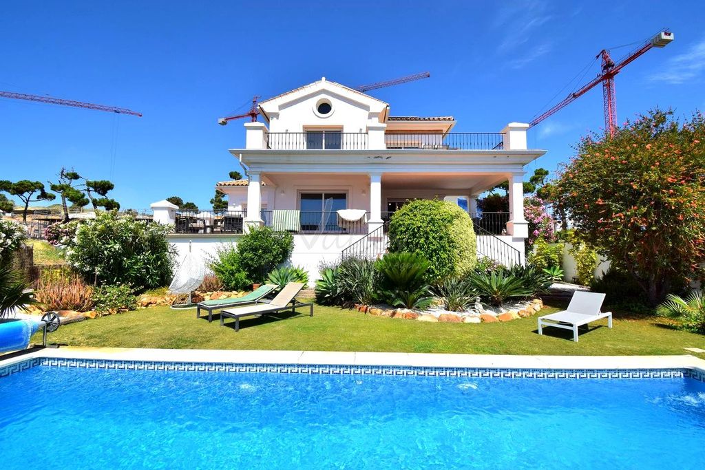 Luxury House for sale in Manilva, 1 395 000 €, Photo 2