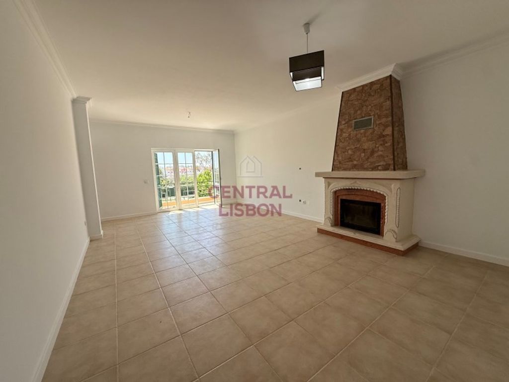 Maison de luxe à vendre à Setúbal, 575 000 €, Photo 3