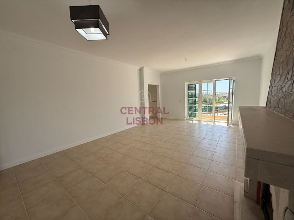 Maison de luxe à vendre à Setúbal, 575 000 €, Photo 4