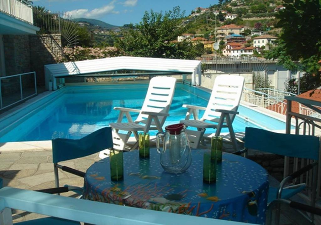 Luxury House for sale in San Remo, 1 500 000 €, Photo 1