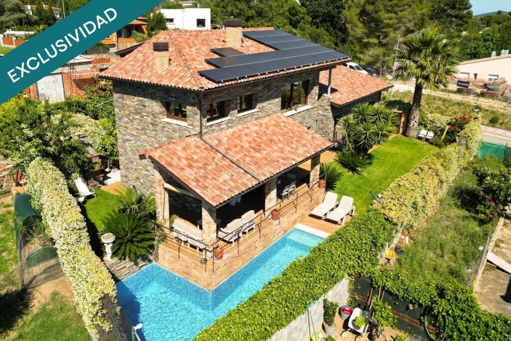Maison de luxe à vendre à Santa Cristina d'Aro, 999 500 €, Photo 1