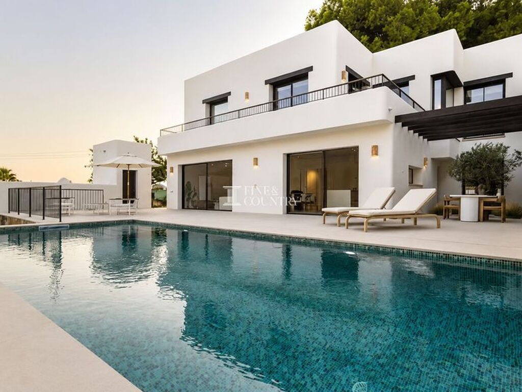 Luxury House for sale in Moraira, 1 690 000 €, Photo 1
