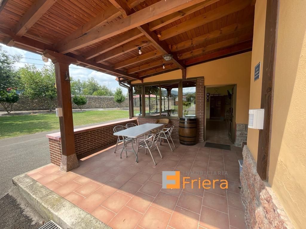 Maison de luxe à vendre à Oviedo, 425 000 €, Photo 2