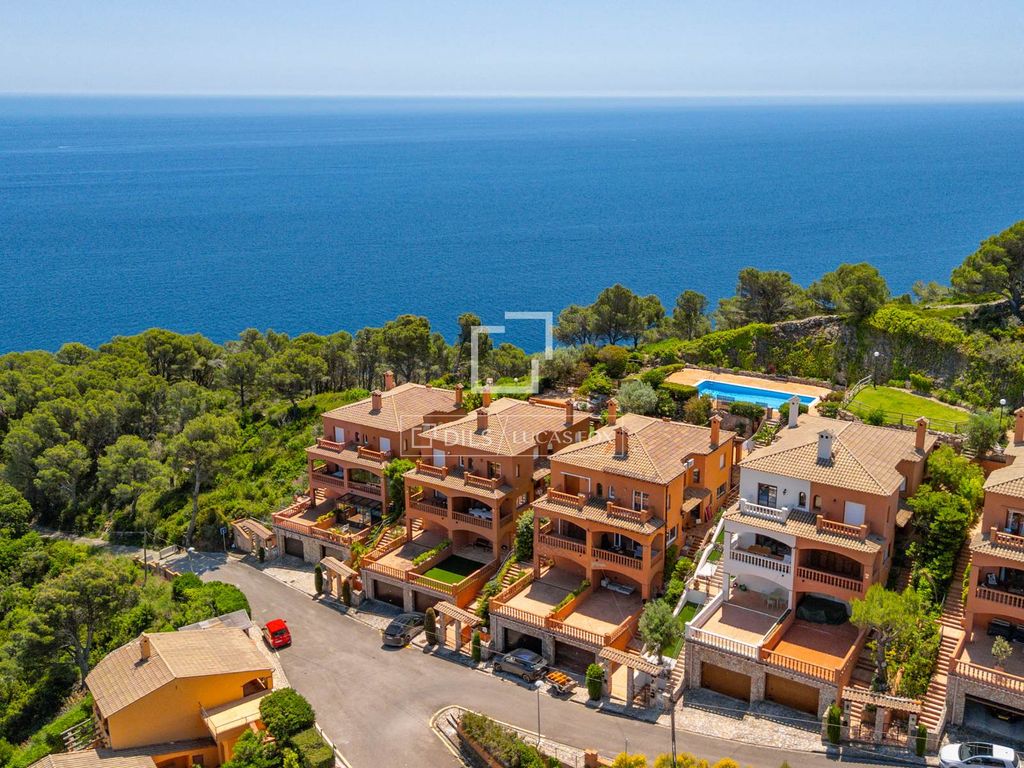 Luxury House for sale in Begur, 880 000 €, Photo 4