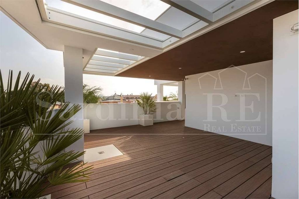 Luxury Apartment for sale in Quartu Sant Elena, 1 200 000 €, Photo 6