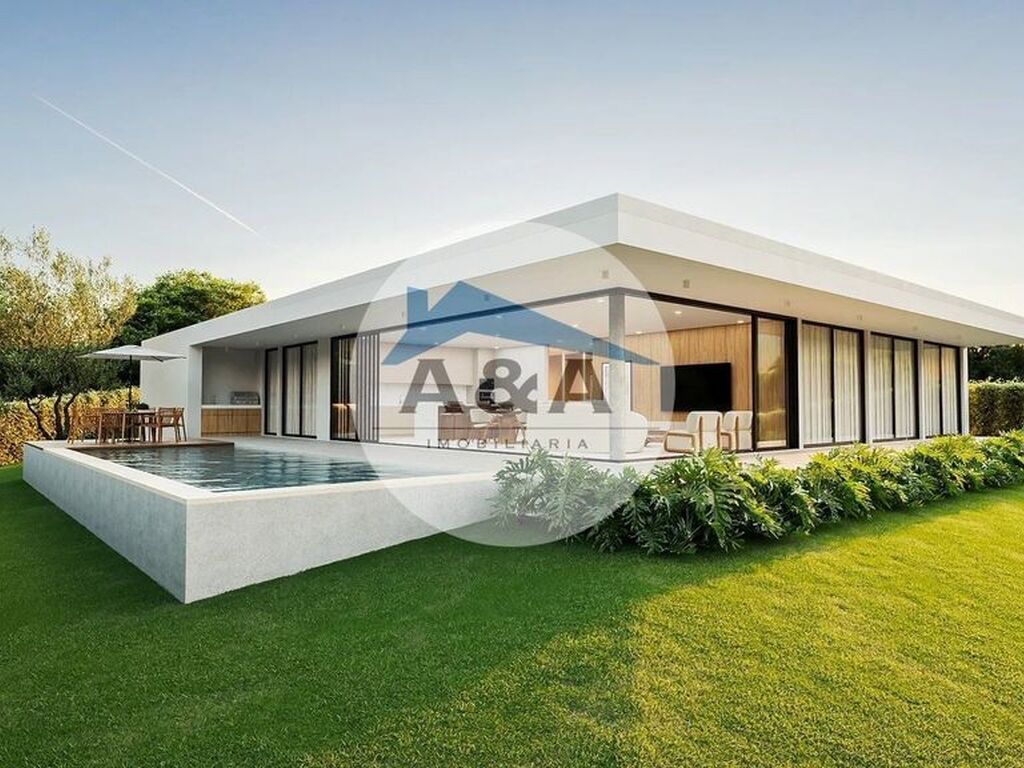 Luxury House for sale in Alcobaça, 635 000 €, Photo 1