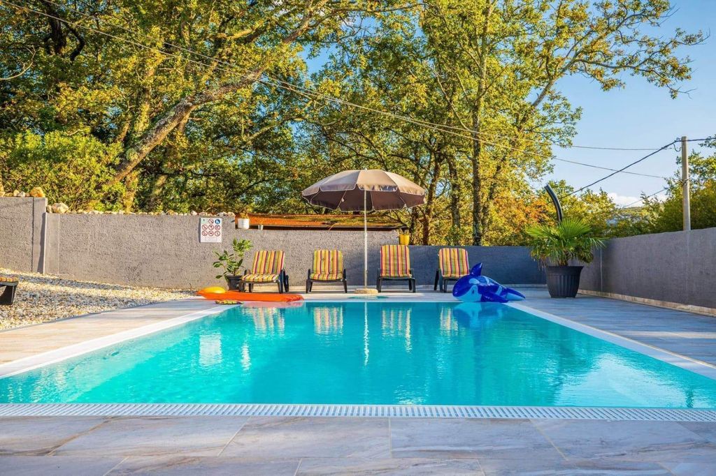 Maison de luxe à vendre à Grižane, 779 000 €, Photo 2