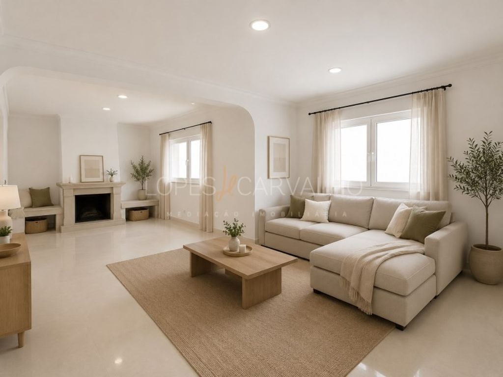 Luxury House for sale in Seixal, 445 000 €, Photo 2