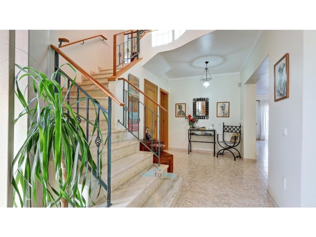 Luxury House for sale in Portimão, 950 000 €, Photo 4